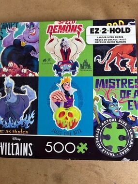 🧩 500 piece New Factory Sealed “Disney Villains” puzzle with poster.